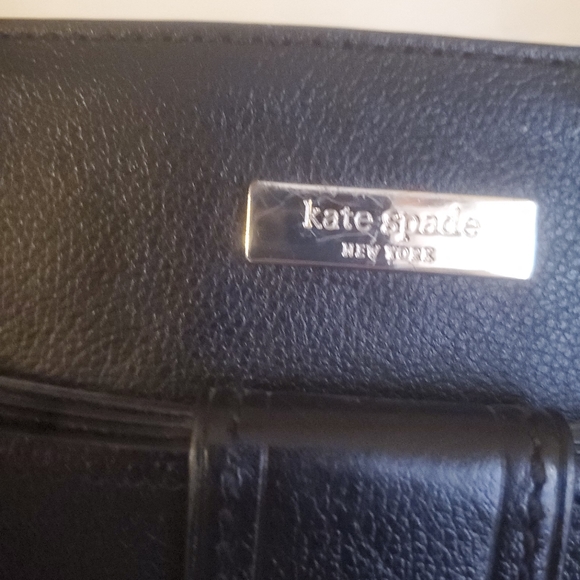 Kate Spade New York Quinn Villabella Black Leather Bow Bag. - Picture 13 of 16